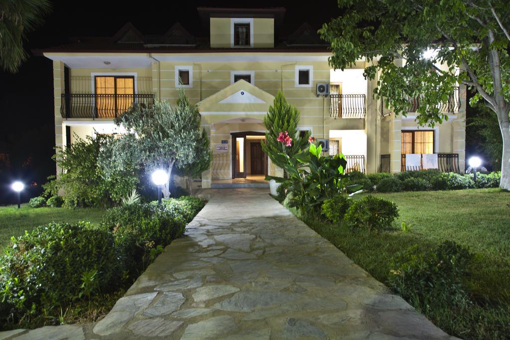 Gokcen Apartments 올루데니스 외부 사진